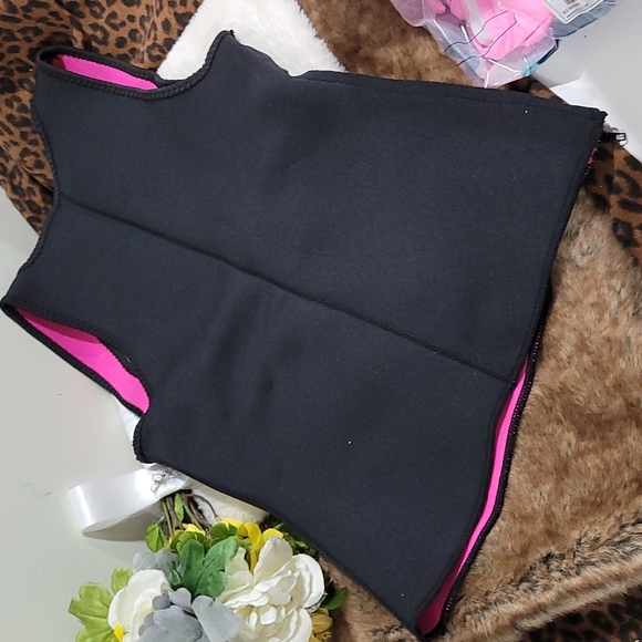 Compression tank top size S - Picture 6 of 6